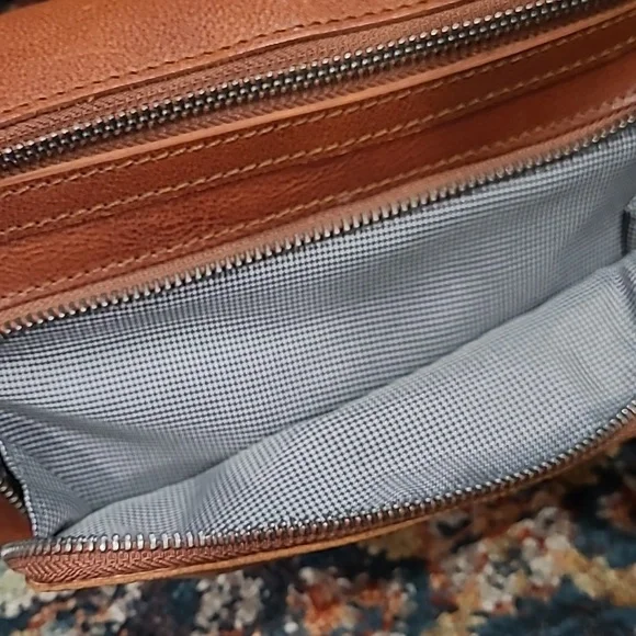 Spikes & Sparrow Sling Bag Leather Crossbody Waist Cognac Belt Pouch - Picture 4 of 6